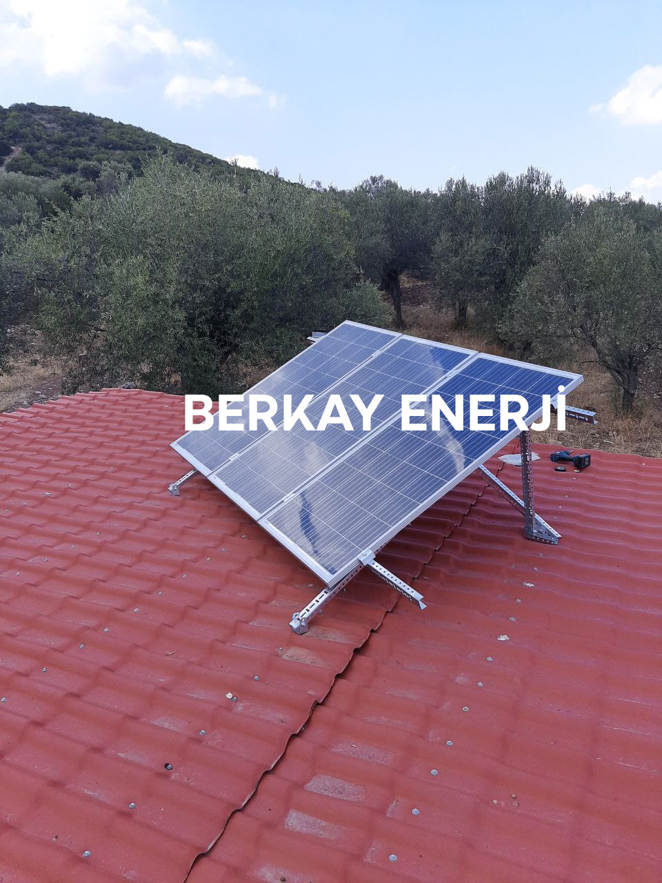 Basliksiz 14 Off-Grid